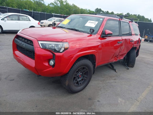 Toyota 4RUNNER SR5 2019 JTEBU5JR1K5726085 Image 2
