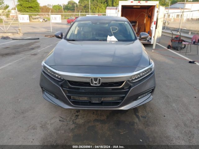 1HGCV2F98JA031901 Honda Accord Touring 2.0t