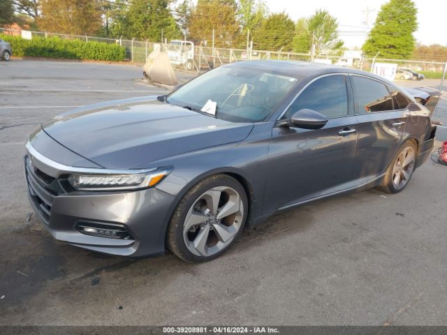 1HGCV2F98JA031901 Honda Accord Touring 2.0t