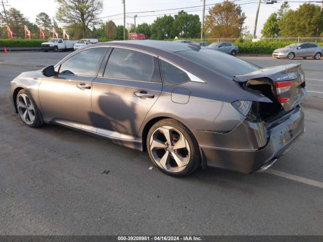 1HGCV2F98JA031901 Honda Accord Touring 2.0t