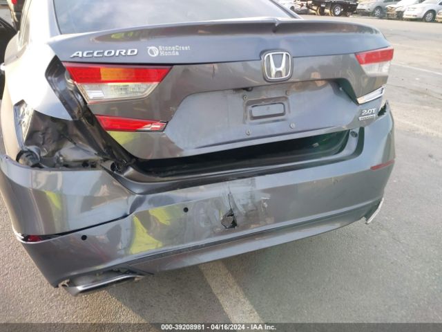 1HGCV2F98JA031901 Honda Accord Touring 2.0t