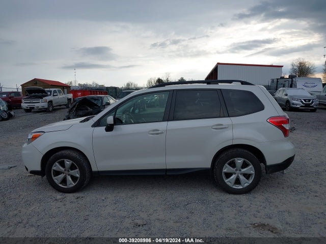 Subaru Forester 2.5i Premium 2016 JF2SJADC4GH510056 Image 14