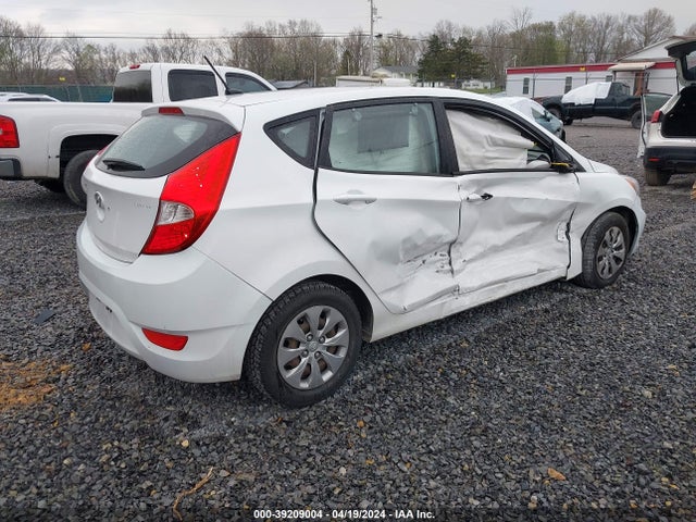 Hyundai ACCENT SE 2017 KMHCT5AE4HU307280 Image 4