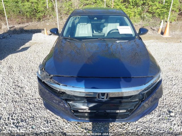 1HGCV2F96KA028142 Honda Accord Touring 2.0t