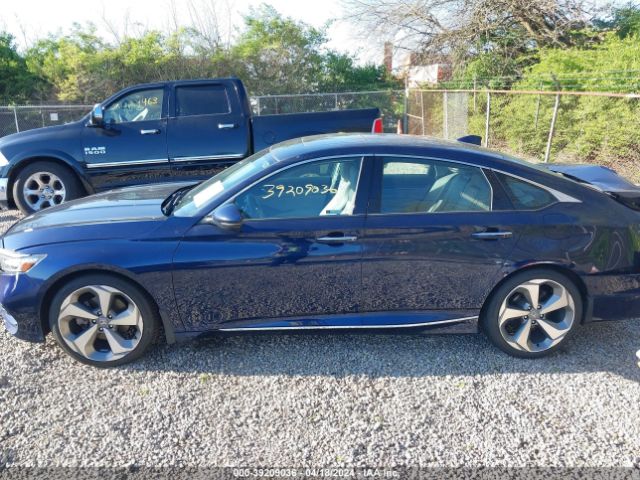 1HGCV2F96KA028142 Honda Accord Touring 2.0t