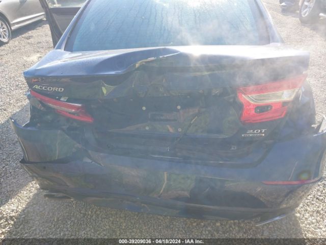 1HGCV2F96KA028142 Honda Accord Touring 2.0t