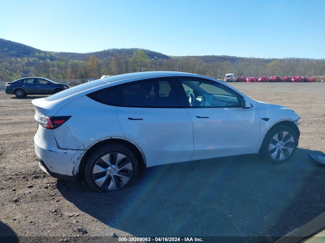 5YJYGDEE7MF229440 Tesla Model Y Long Range Dual Motor All-wheel Drive