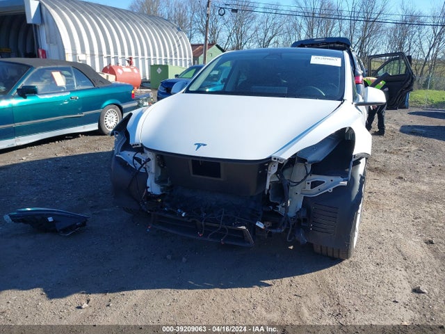 5YJYGDEE7MF229440 Tesla Model Y Long Range Dual Motor All-wheel Drive