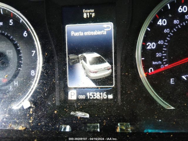 4T1BF1FK8HU746945 Toyota CAMRY SE