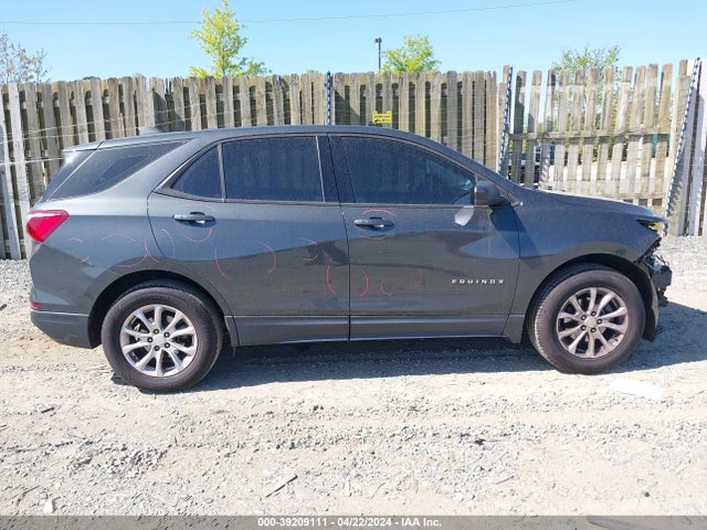 Chevrolet EQUINOX LS 2018 3GNAXHEV9JS511999 Image 13