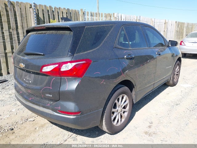 Chevrolet EQUINOX LS 2018 3GNAXHEV9JS511999 Image 4