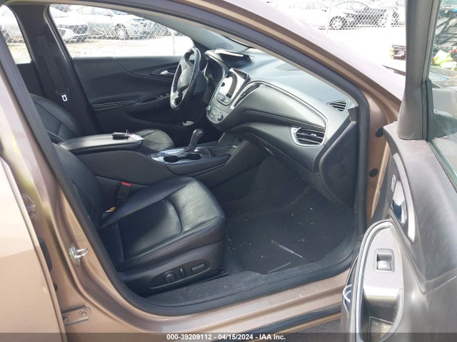 Chevrolet MALIBU LT 2018 1G1ZD5ST5JF230950 Image 5