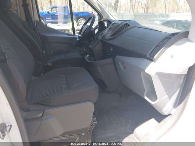 Ford Transit-250 2019 1FTYR1ZM0KKB20991 Image 5