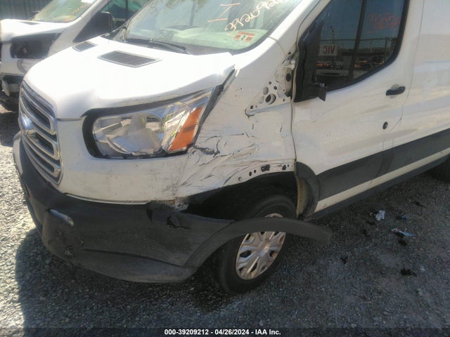 Ford Transit-250 2019 1FTYR1ZM0KKB20991 Image 6