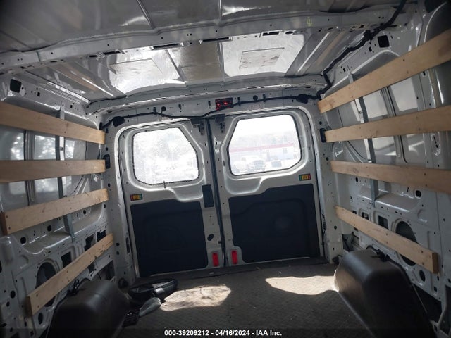 Ford Transit-250 2019 1FTYR1ZM0KKB20991 Image 8