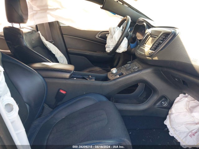 Chrysler 200 S 2015 1C3CCCDG9FN530674 Image 5