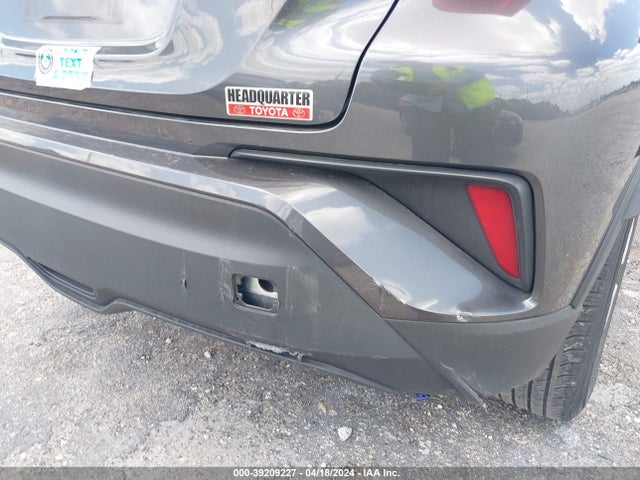 Toyota C-HR LE 2021 NMTKHMBX6MR125945 Image 19