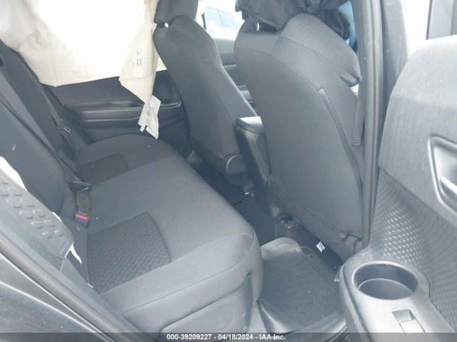 Toyota C-HR LE 2021 NMTKHMBX6MR125945 Image 8
