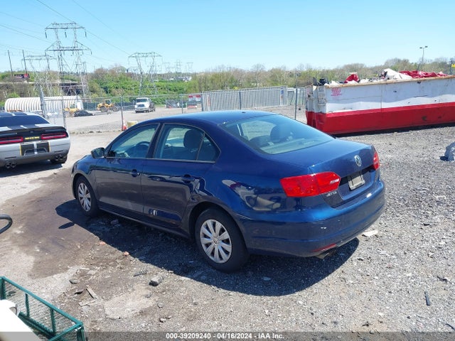 3VW2K7AJ4EM368640 Volkswagen Jetta 2.0l S