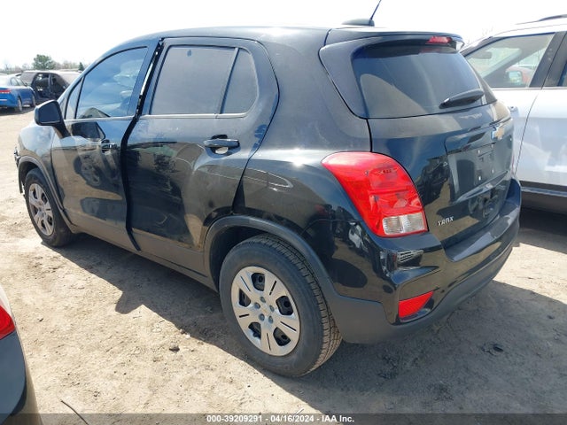 Chevrolet TRAX LS 2018 3GNCJKSB1JL305880 Image 3