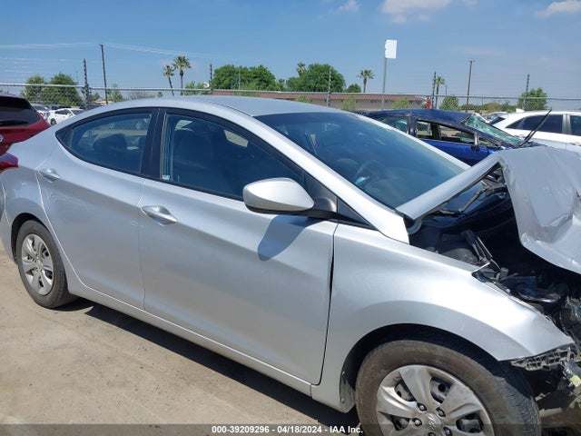 Hyundai ELANTRA SE 2016 5NPDH4AE0GH685688 Image 14