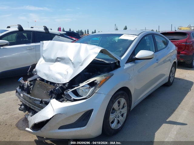 Hyundai ELANTRA SE 2016 5NPDH4AE0GH685688 Image 2