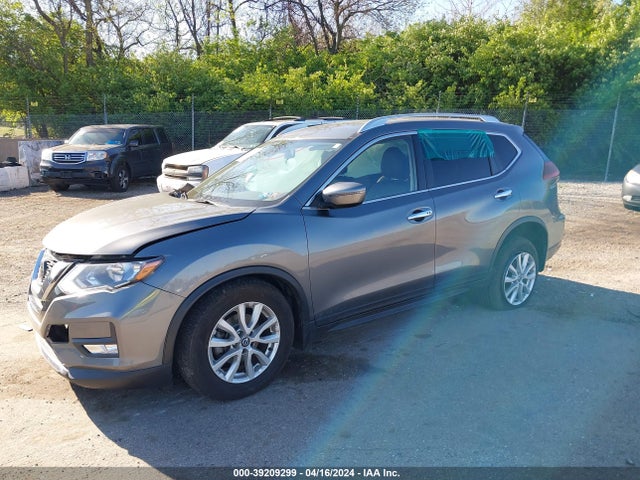 Nissan ROGUE SV 2019 JN8AT2MV8KW383610 Image 2