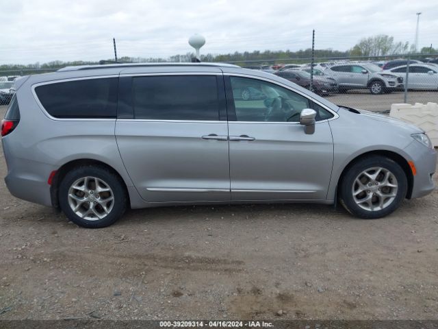 2C4RC1GG9HR747931 Chrysler Pacifica Limited