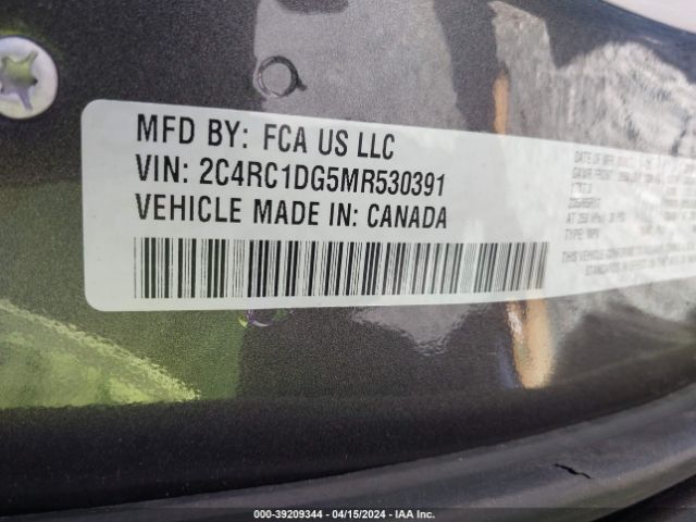 2C4RC1DG5MR530391 Chrysler Voyager Lxi