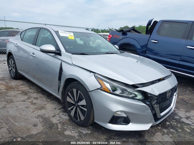 2019 1N4BL4DW6KC203312 main image