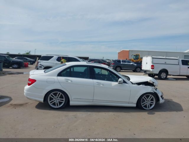 WDDGF4HB9ER311235 Mercedes-Benz C 250 Luxury/sport