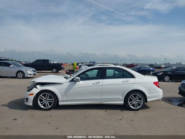 WDDGF4HB9ER311235 Mercedes-Benz C 250 Luxury/sport