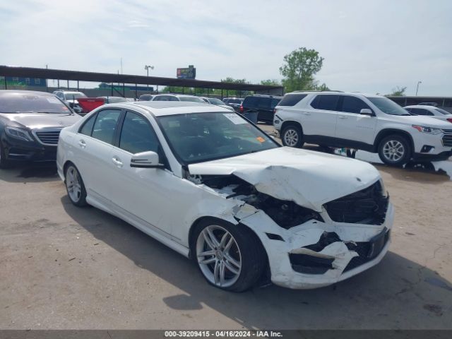 WDDGF4HB9ER311235 Mercedes-Benz C 250 Luxury/sport