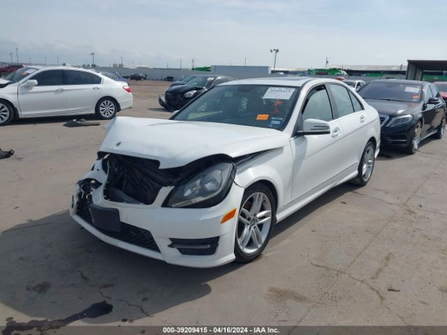 WDDGF4HB9ER311235 Mercedes-Benz C 250 Luxury/sport
