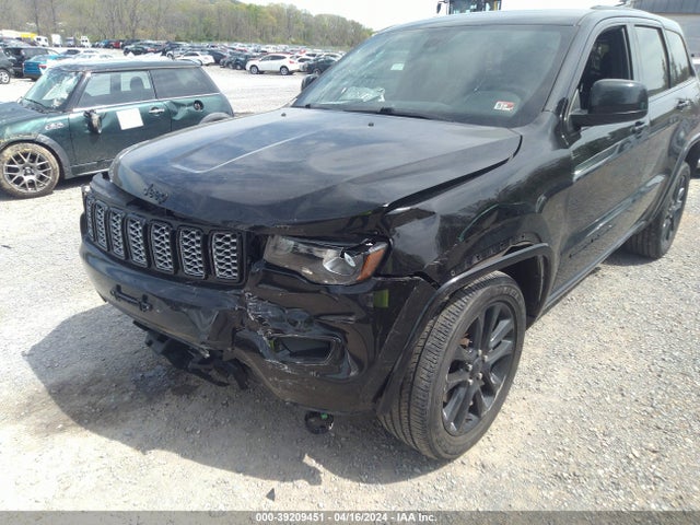 1C4RJFAG8MC656082 Jeep Grand Cherokee Laredo X 4x4