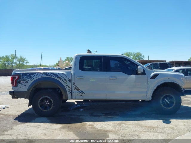 Ford F-150 Raptor 2017 1FTFW1RG1HFC20481 Image 14