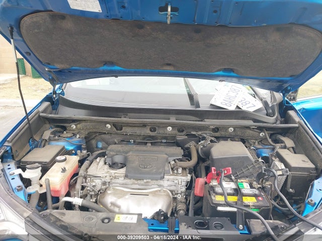 Toyota Rav4 Xle 2017 JTMWFREV3HJ718181 Image 10