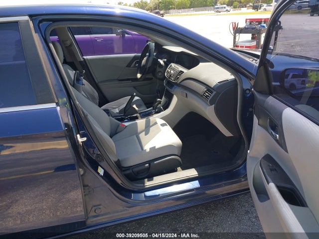 Honda ACCORD LX 2015 1HGCR2F35FA161982 Image 5