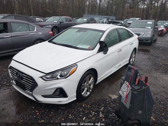 Hyundai SONATA SEL 2018 5NPE34AF0JH638731 Image 2
