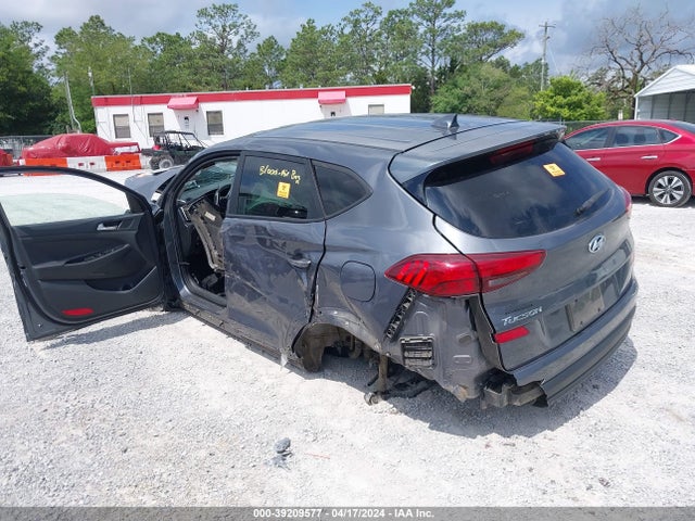 Hyundai TUCSON SE 2019 KM8J23A44KU079519 Image 3