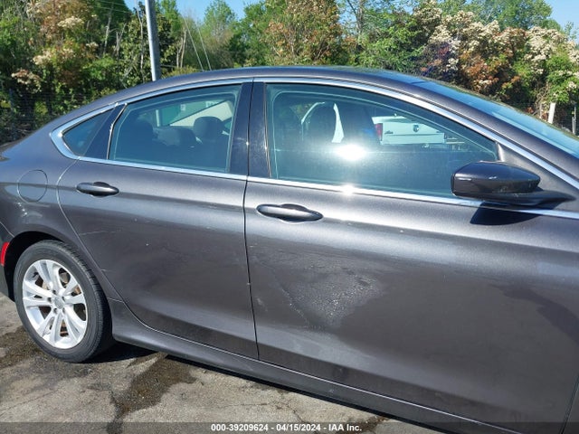 Chrysler 200 Limited 2015 1C3CCCAB7FN578814 Image 13