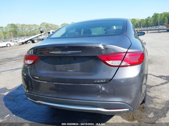 Chrysler 200 Limited 2015 1C3CCCAB7FN578814 Image 16