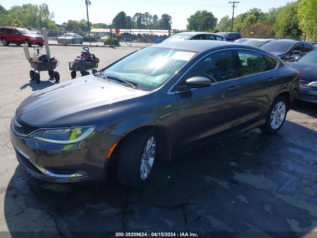 Chrysler 200 Limited 2015 1C3CCCAB7FN578814 Image 2