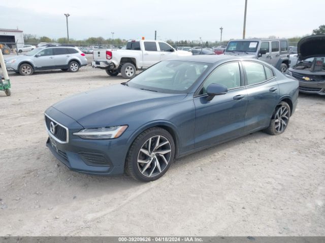 7JRA22TK9LG064512 Volvo S60 T6 Momentum