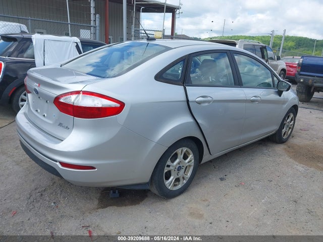 Ford FIESTA SE 2016 3FADP4BJ9GM164709 Image 4