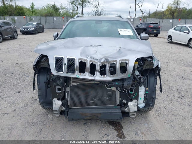 1C4PJMLB0KD261477 Jeep Cherokee Latitude Plus 4x4
