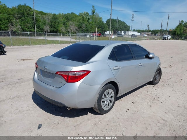 Toyota COROLLA LE 2017 2T1BURHE4HC895897 Image 4