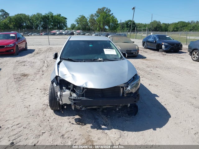 Toyota COROLLA LE 2017 2T1BURHE4HC895897 Image 6