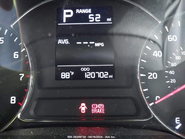 KIA FORTE LX 2018 3KPFK4A76JE246583 Image 7