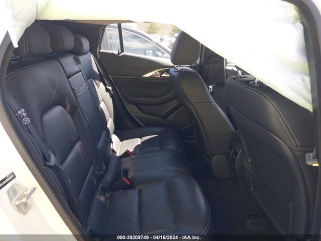SJKCH5CR2HA025451 Infiniti Qx30 Premium